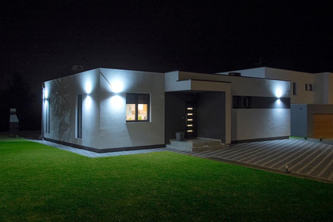K Relax Place, Varazdinske Toplice, Modern Home With Sauna, Jacuzzi, Wifi Zewnętrze zdjęcie