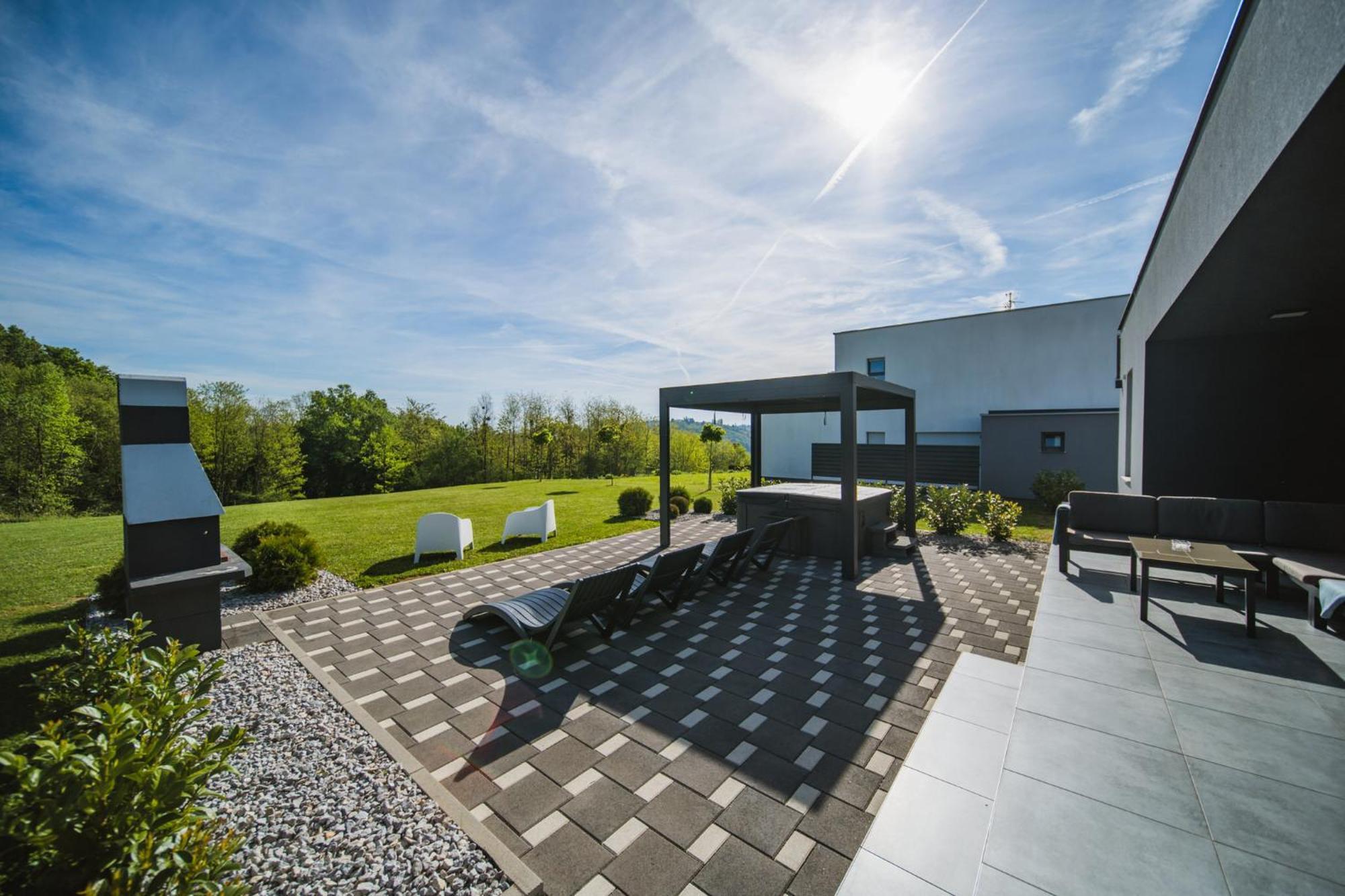 K Relax Place, Varazdinske Toplice, Modern Home With Sauna, Jacuzzi, Wifi Zewnętrze zdjęcie